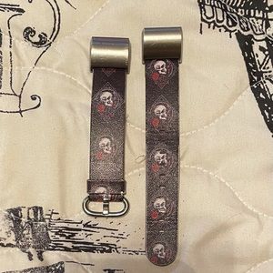 Skull and rose wrist band for Fitbit charge 2